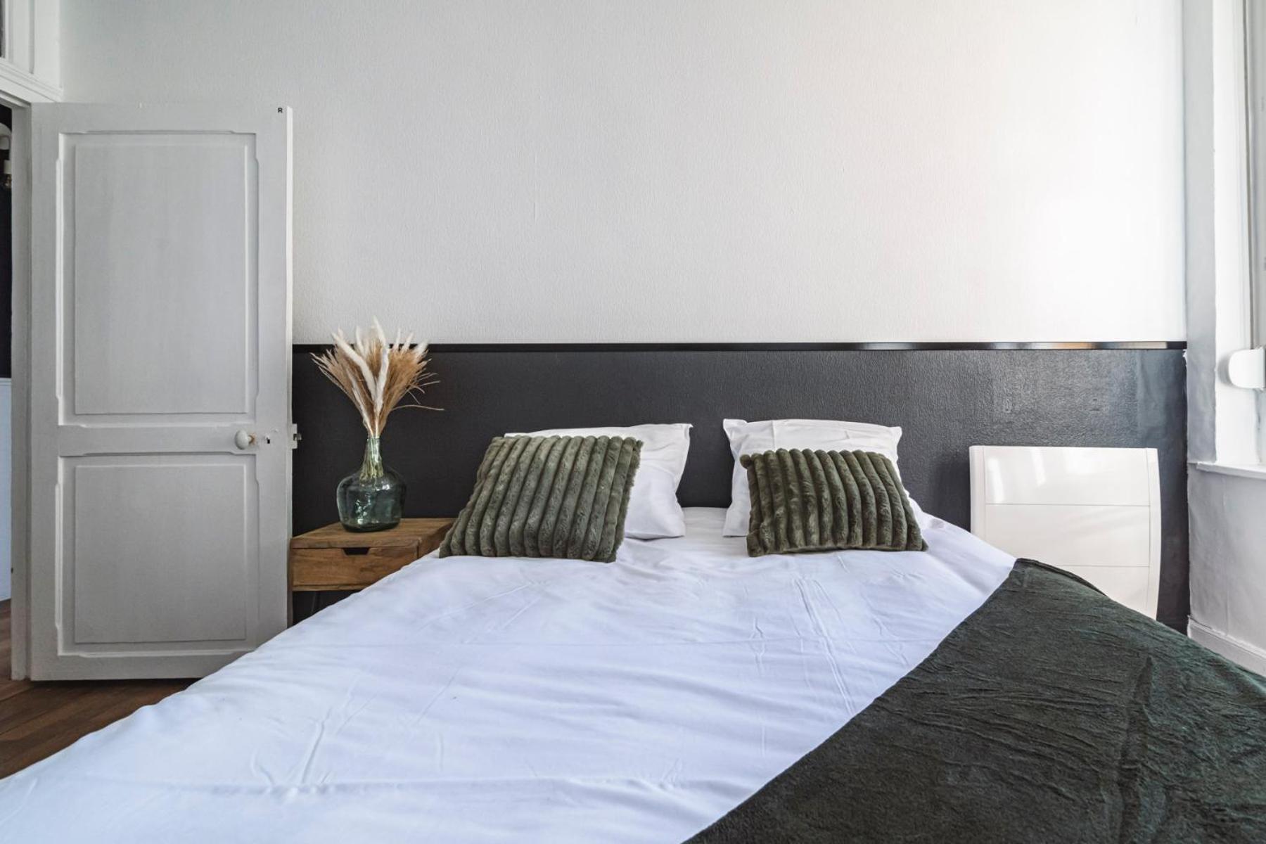 Le Cosy - Charmant 2 Chambres - Hyper Centre Реймс Екстер'єр фото